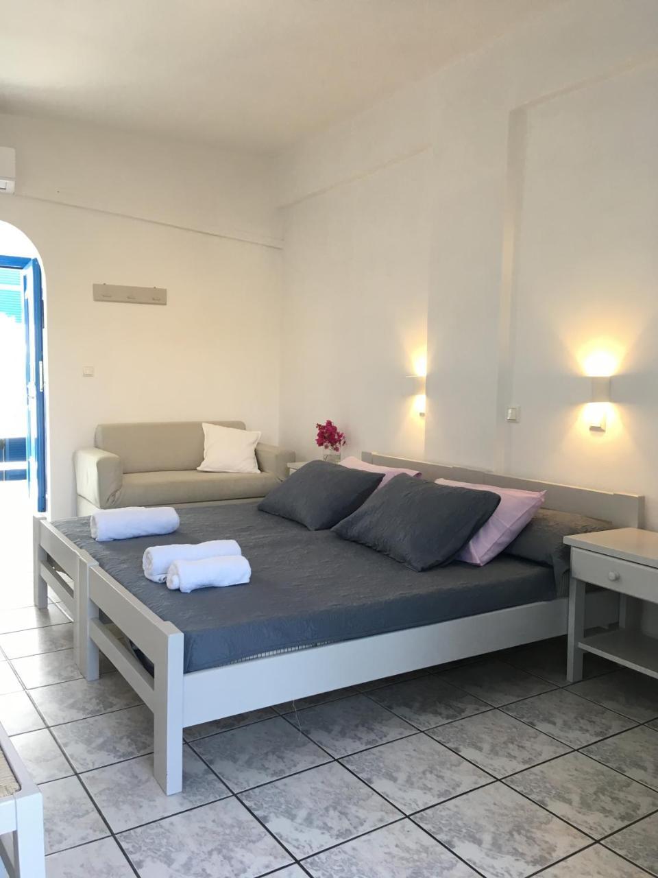 Stefano Apartments Naoussa Esterno foto